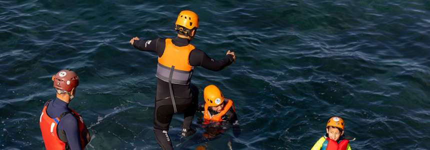 Coasteering in Caloura with Azorean Active Blueberry